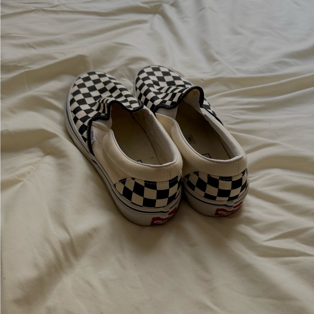 checkered black and white vans women 9